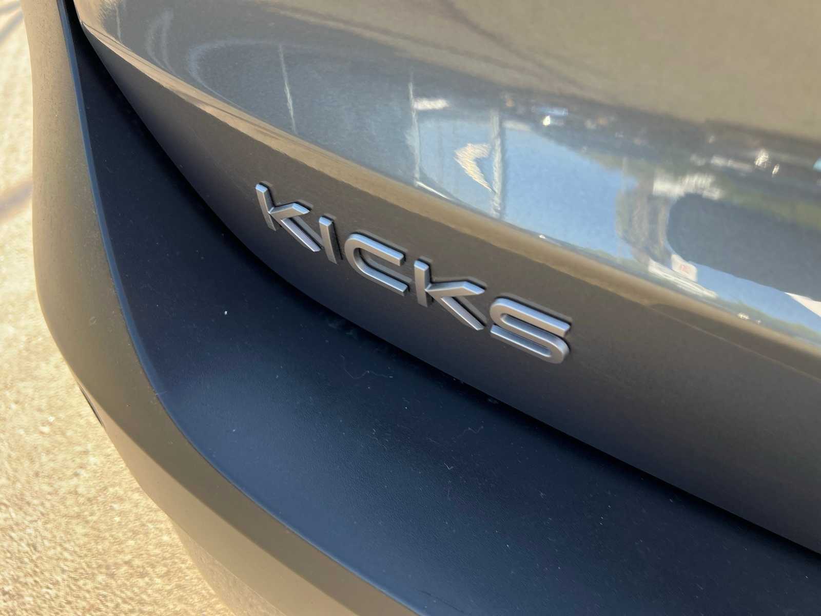 Thumbnail: 2025 Nissan Kicks - 5