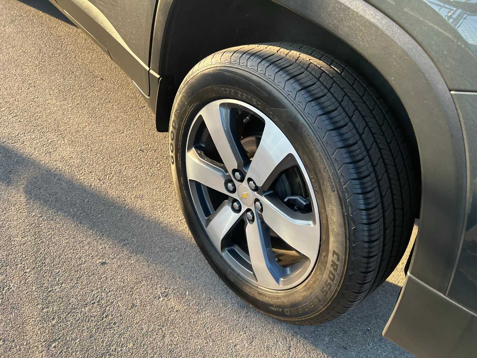 Thumbnail: 2019 Chevrolet Traverse - 17