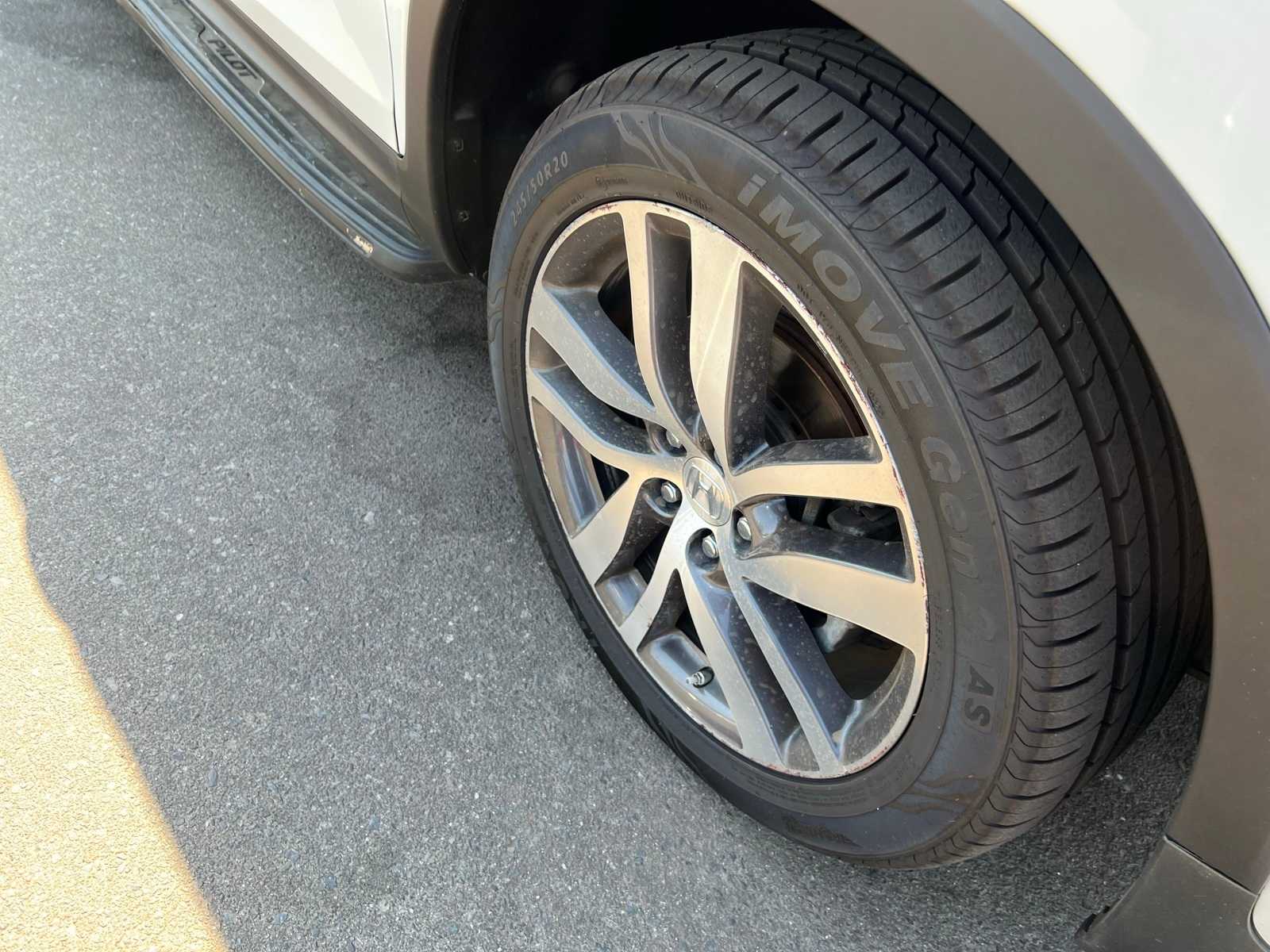 Thumbnail: 2018 Honda Pilot - 25