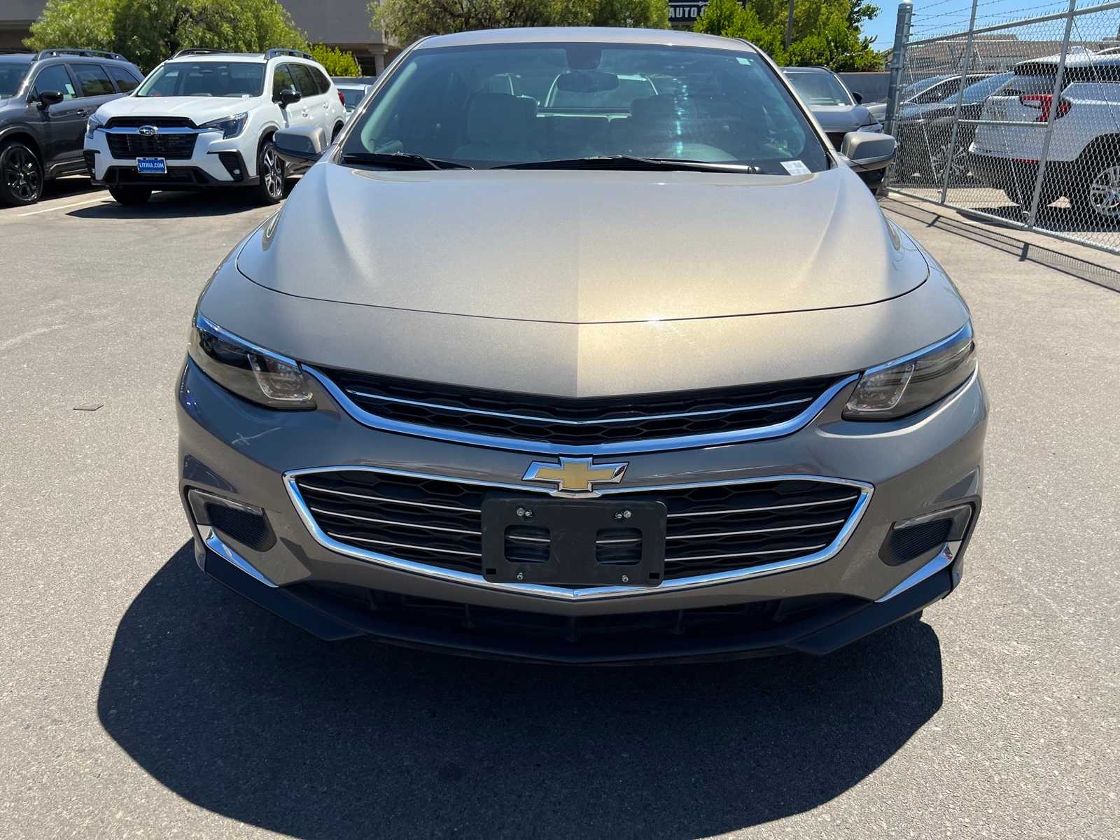 Thumbnail: 2017 Chevrolet Malibu - 12