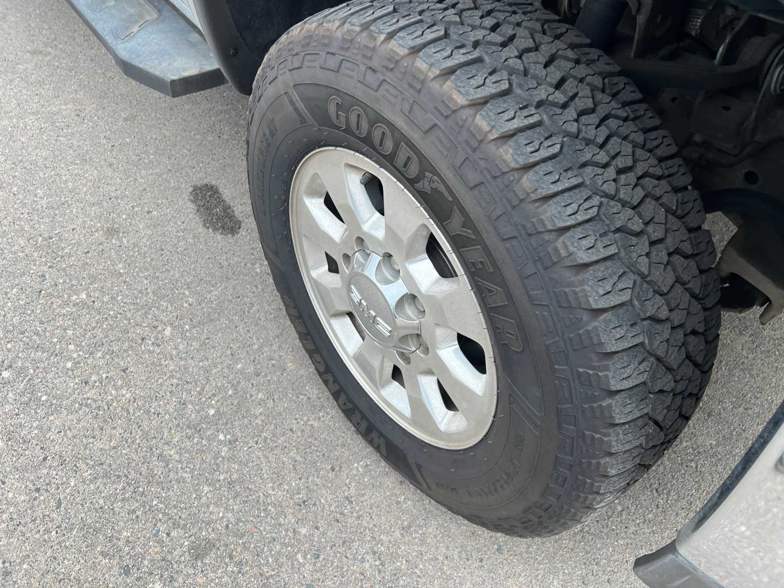 Thumbnail: 2015 GMC Sierra 2500 - 22