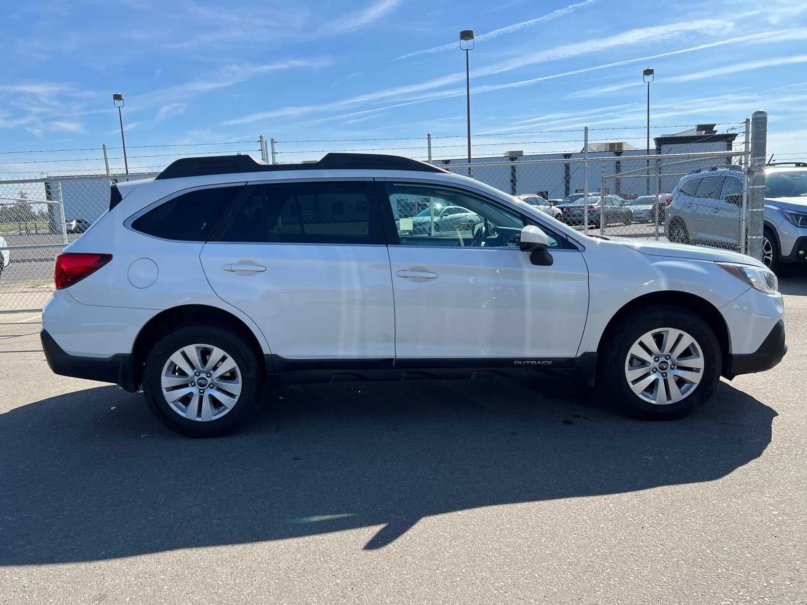 Thumbnail: 2018 Subaru Outback - 9