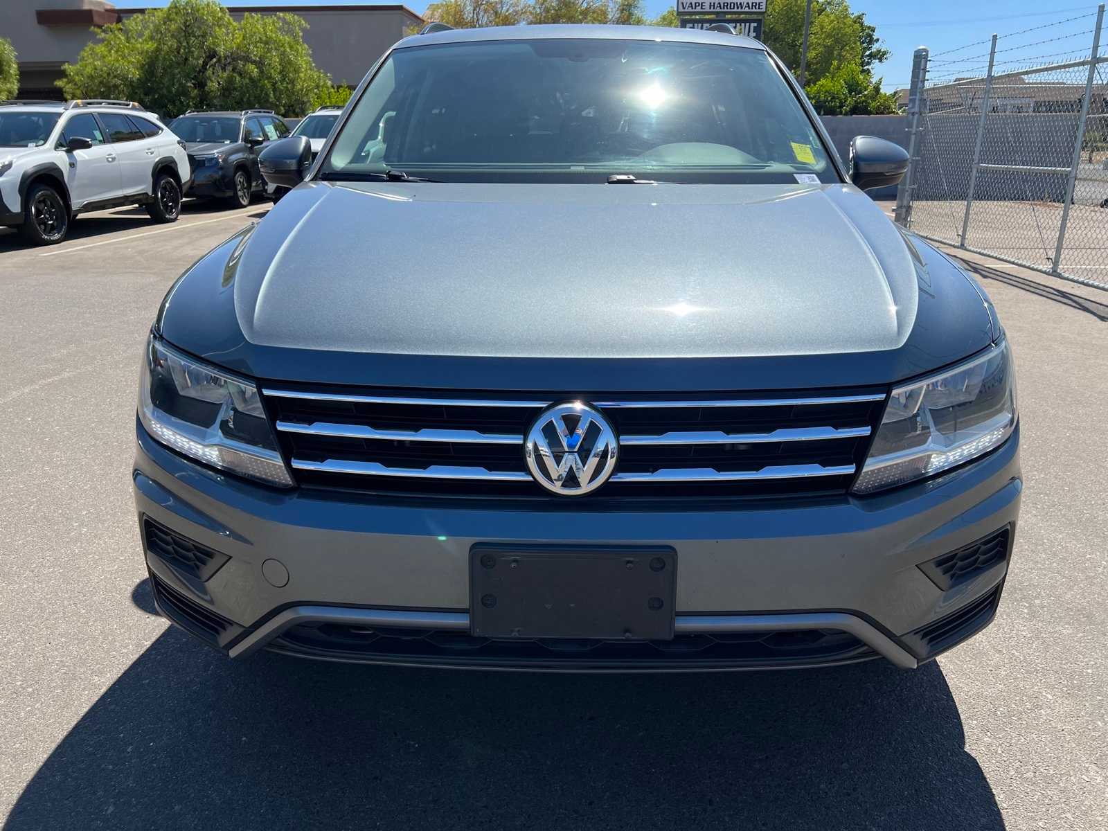 2018 Volkswagen Tiguan SE 12