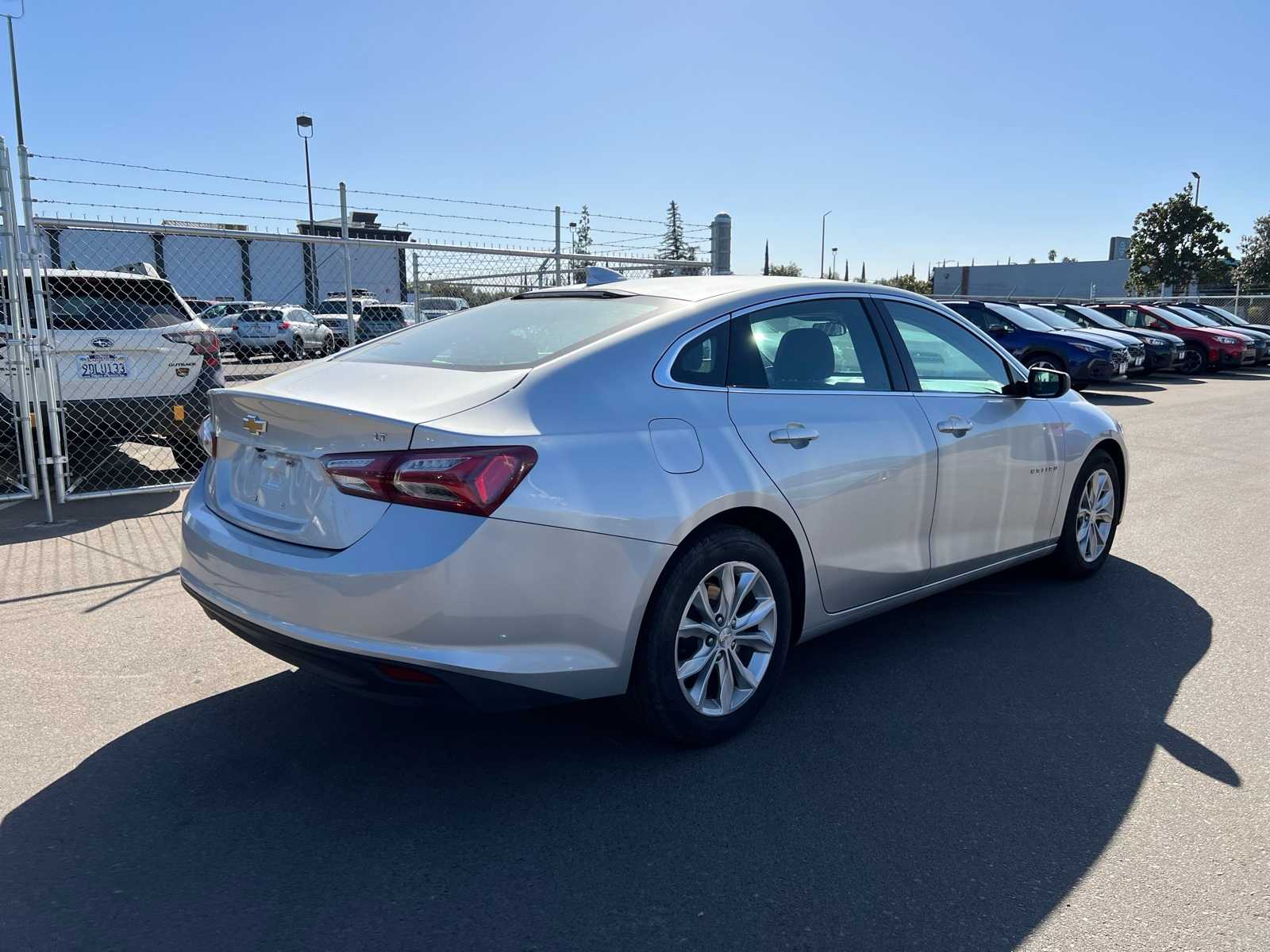 Thumbnail: 2022 Chevrolet Malibu - 9