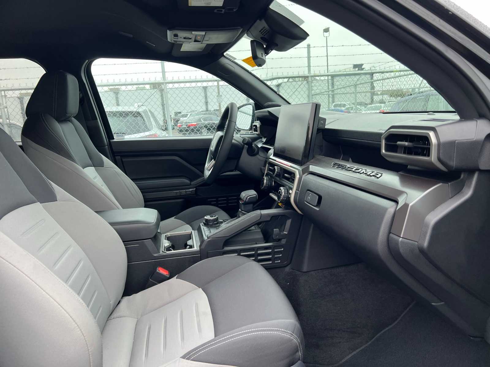 Thumbnail: 2024 Toyota Tacoma - 27