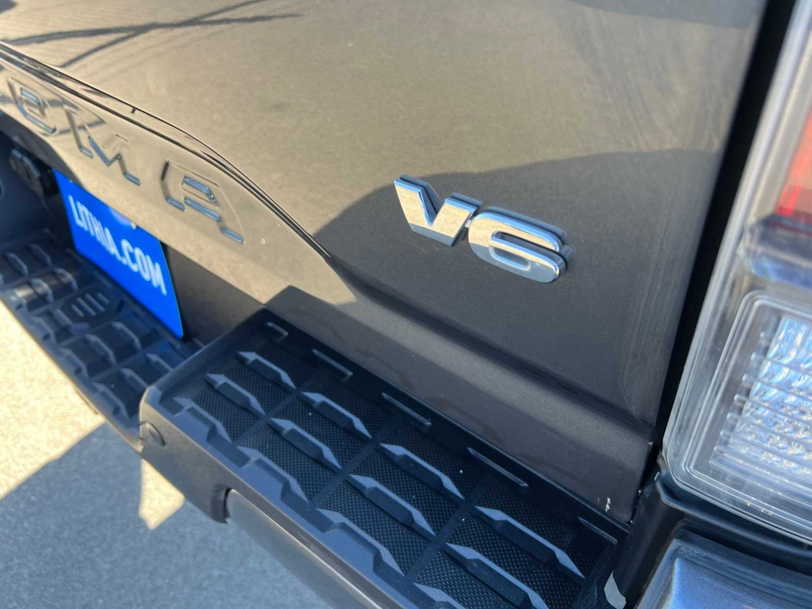 Thumbnail: 2023 Toyota Tacoma - 7