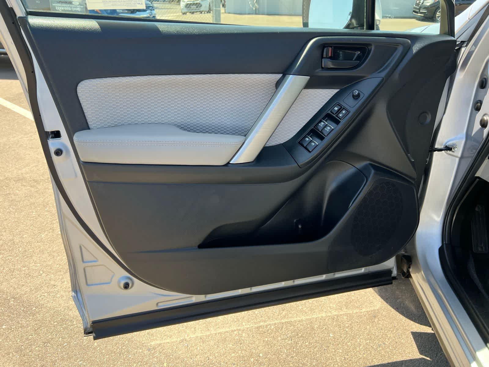 Thumbnail: 2018 Subaru Forester - 16