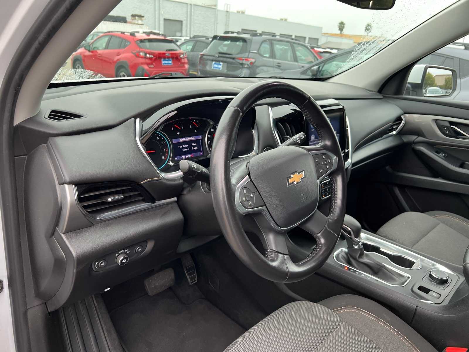 Thumbnail: 2021 Chevrolet Traverse - 13