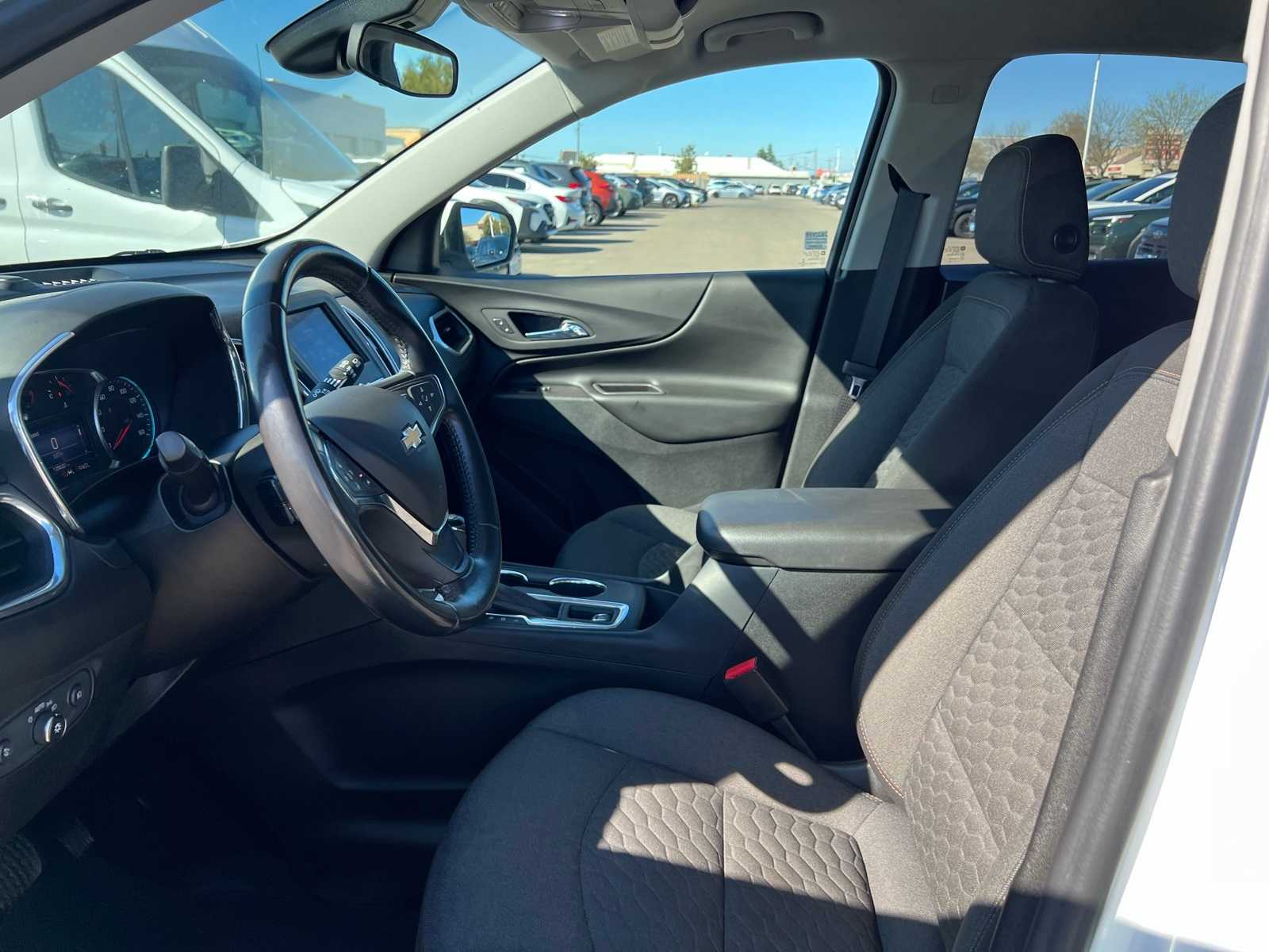 Thumbnail: 2020 Chevrolet Equinox - 15