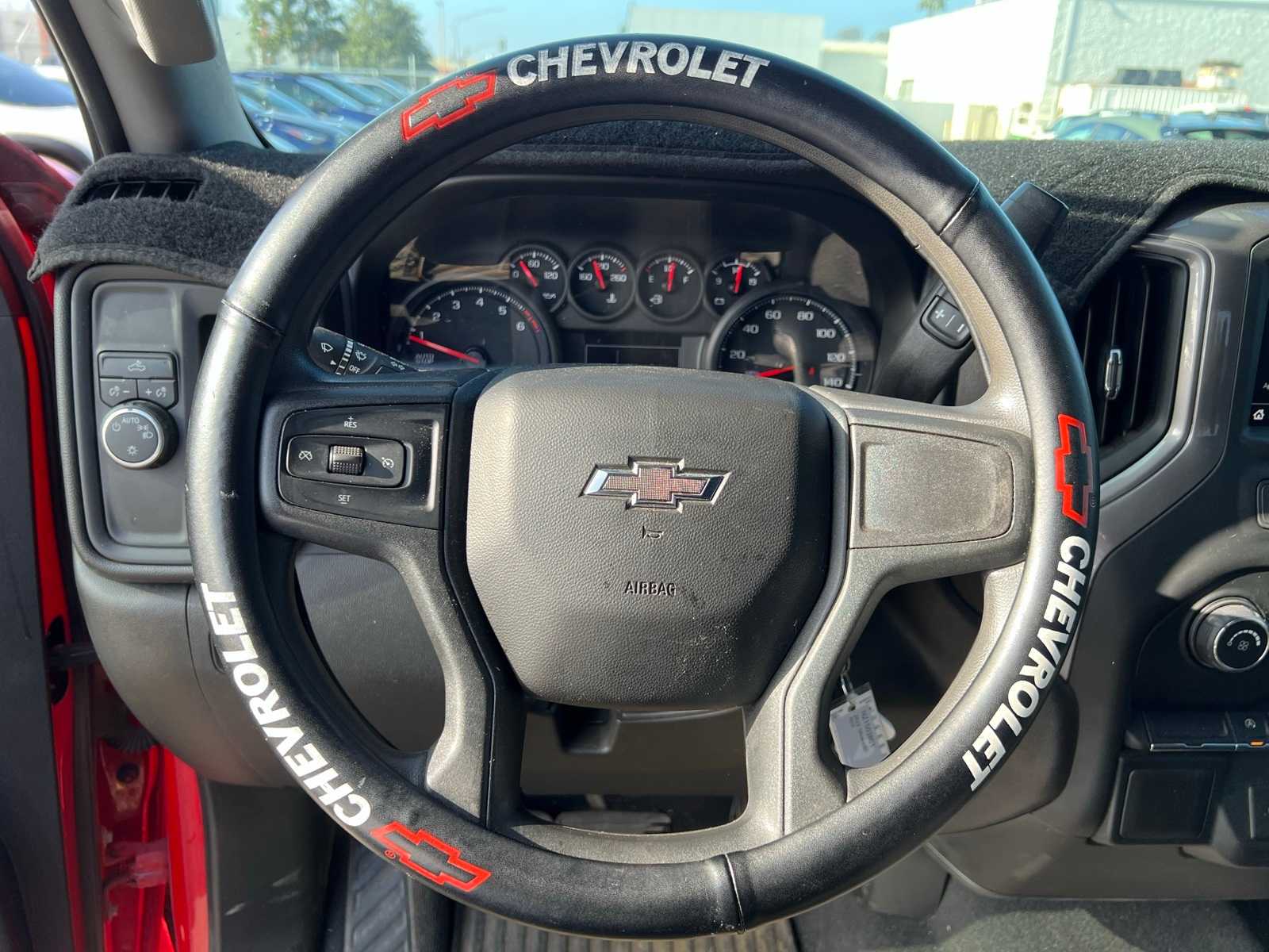 Thumbnail: 2022 Chevrolet Silverado 1500 - 30