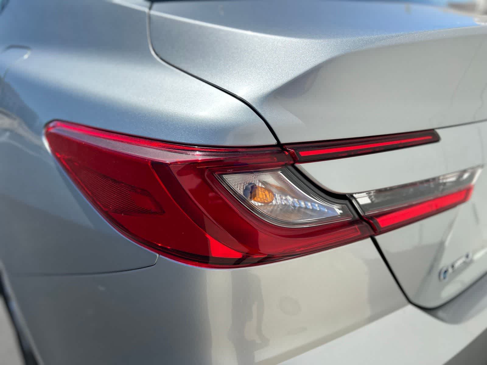 Thumbnail: 2025 Toyota Camry - 11