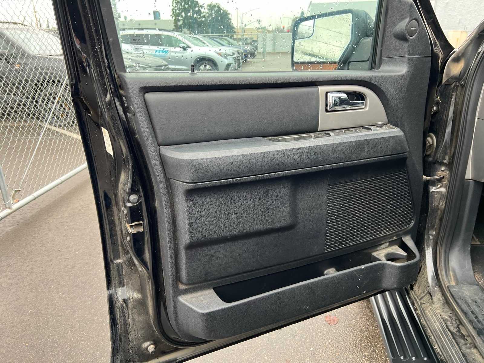 Thumbnail: 2017 Ford Expedition - 15