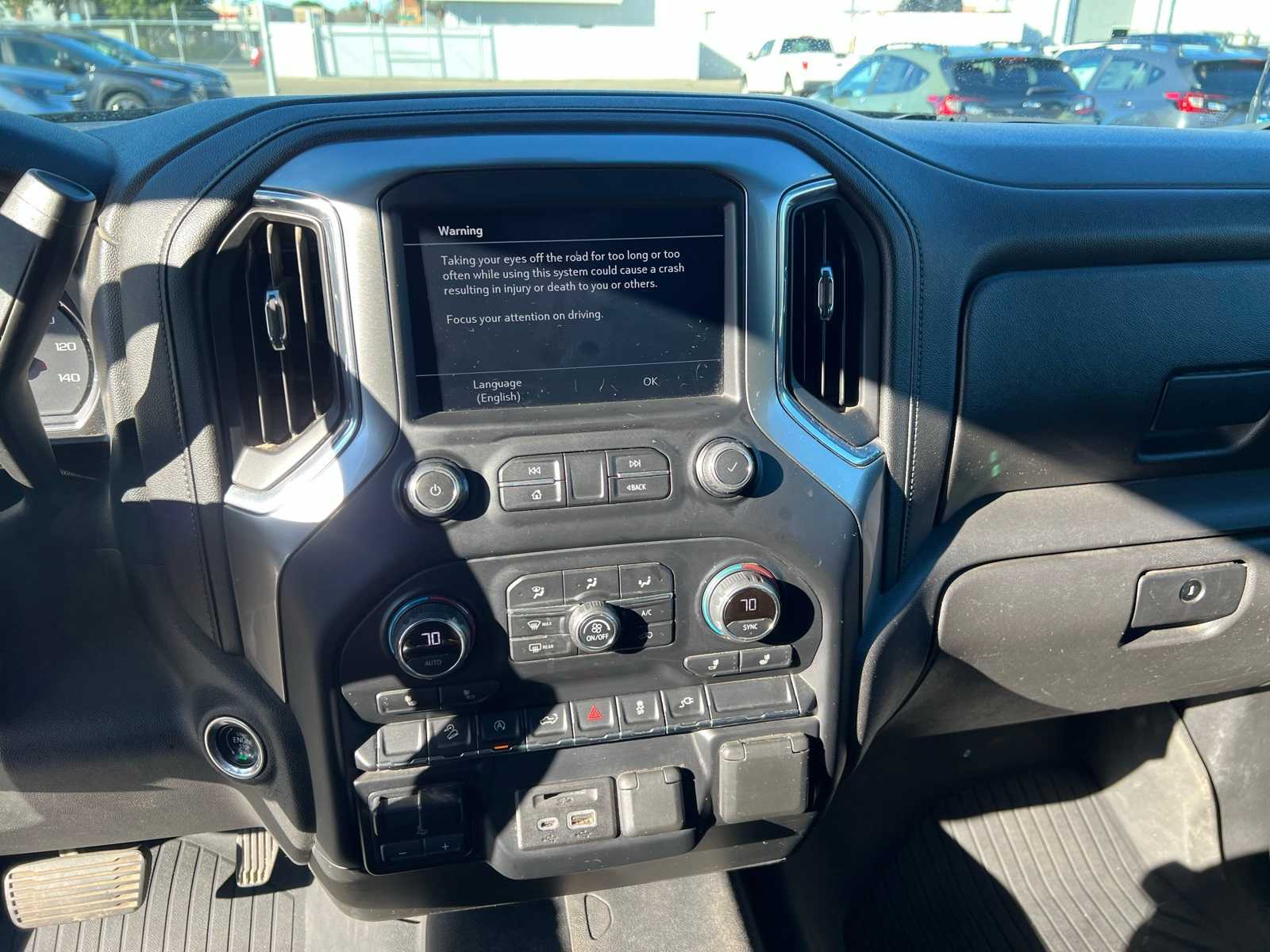 Thumbnail: 2020 Chevrolet Silverado 1500 - 30