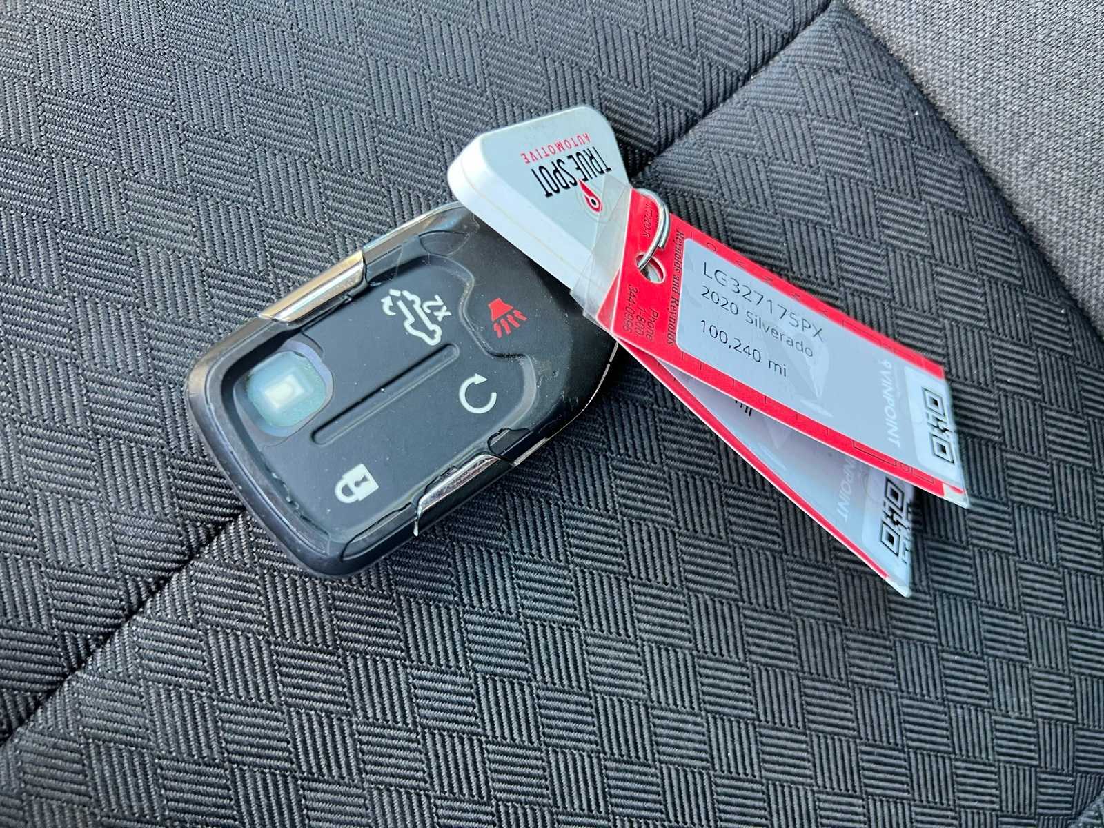 Thumbnail: 2020 Chevrolet Silverado 1500 - 36