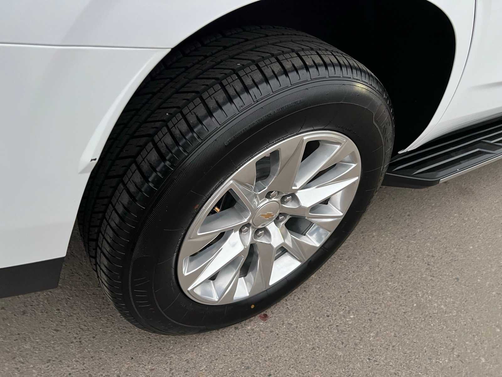 Thumbnail: 2024 Chevrolet Tahoe - 20