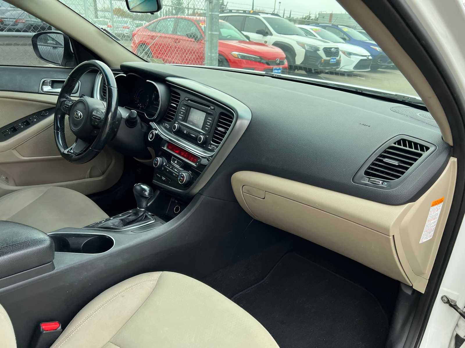 Thumbnail: 2016 Kia Optima - 25