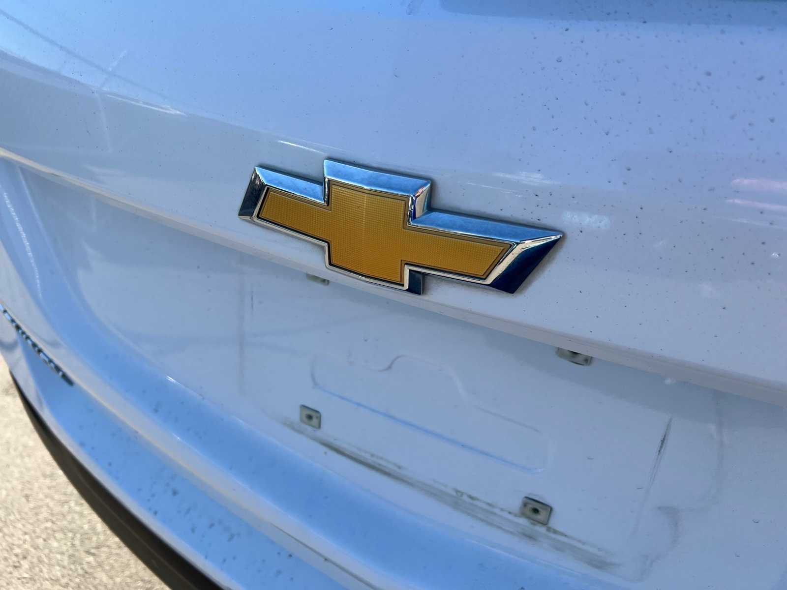 Thumbnail: 2020 Chevrolet Equinox - 6