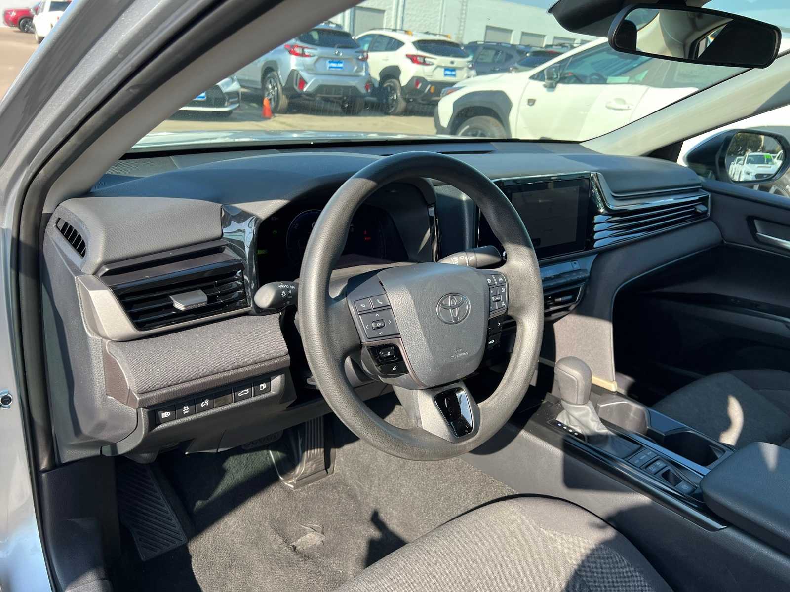 Thumbnail: 2025 Toyota Camry - 14