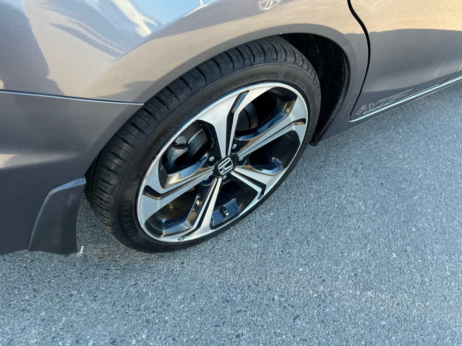 Thumbnail: 2015 Honda Civic - 21