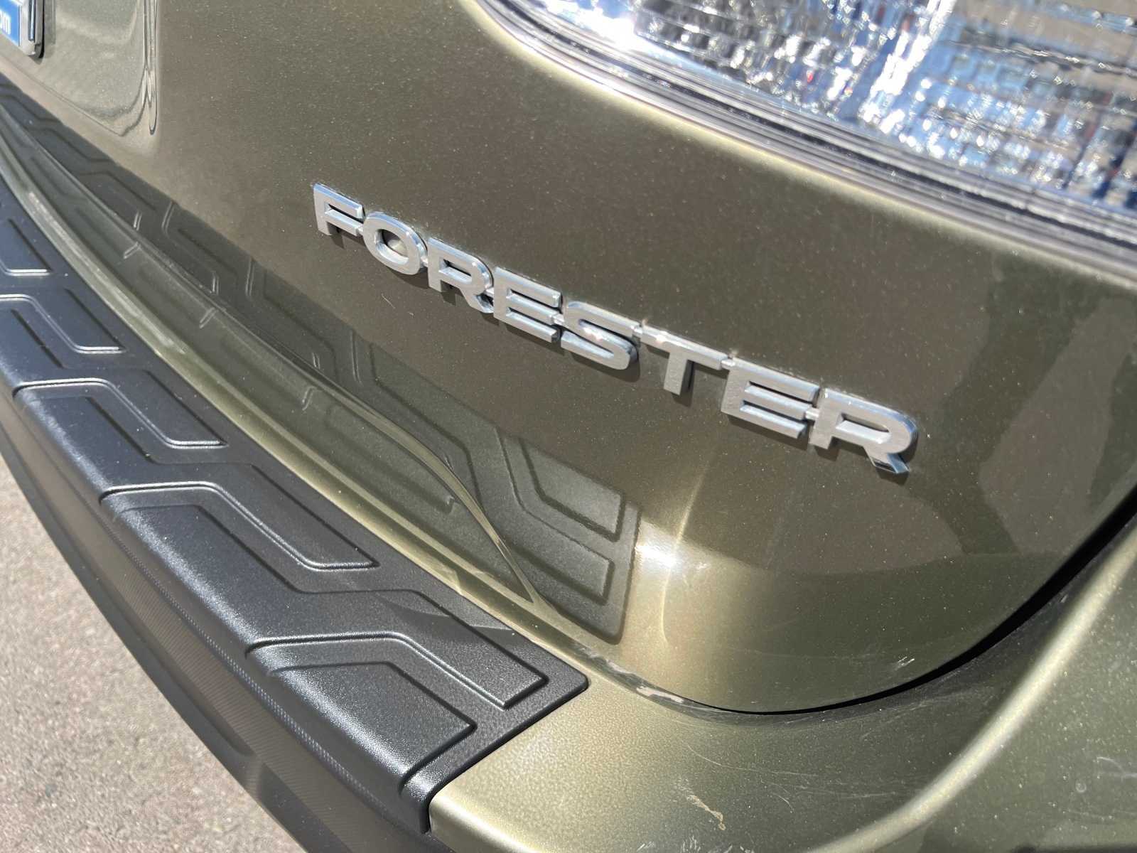 2023 Subaru Forester Premium 7