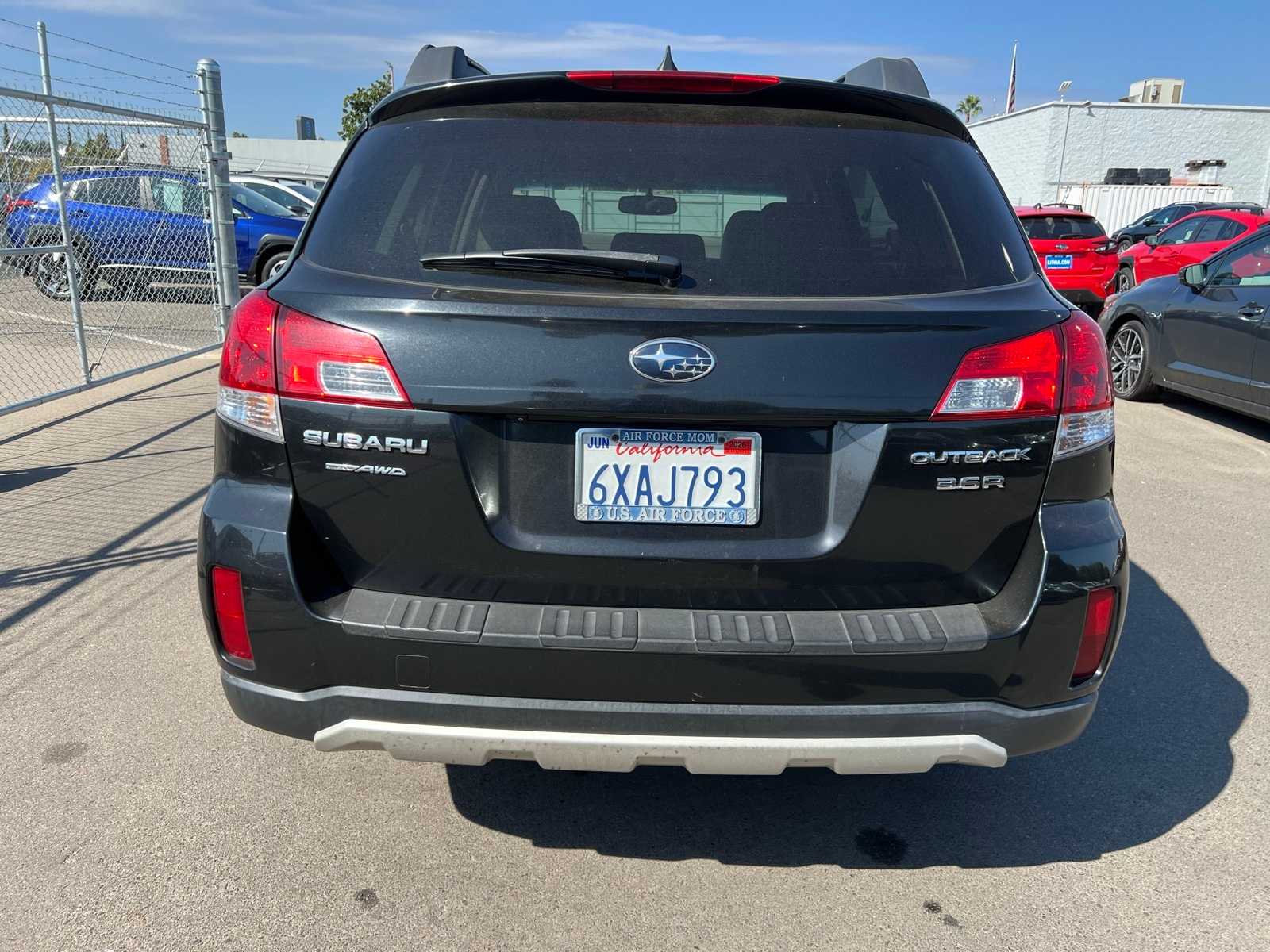 Thumbnail: 2012 Subaru Outback - 4