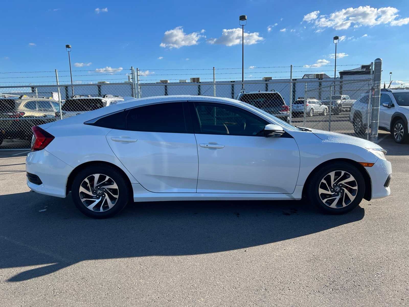Thumbnail: 2018 Honda Civic - 9