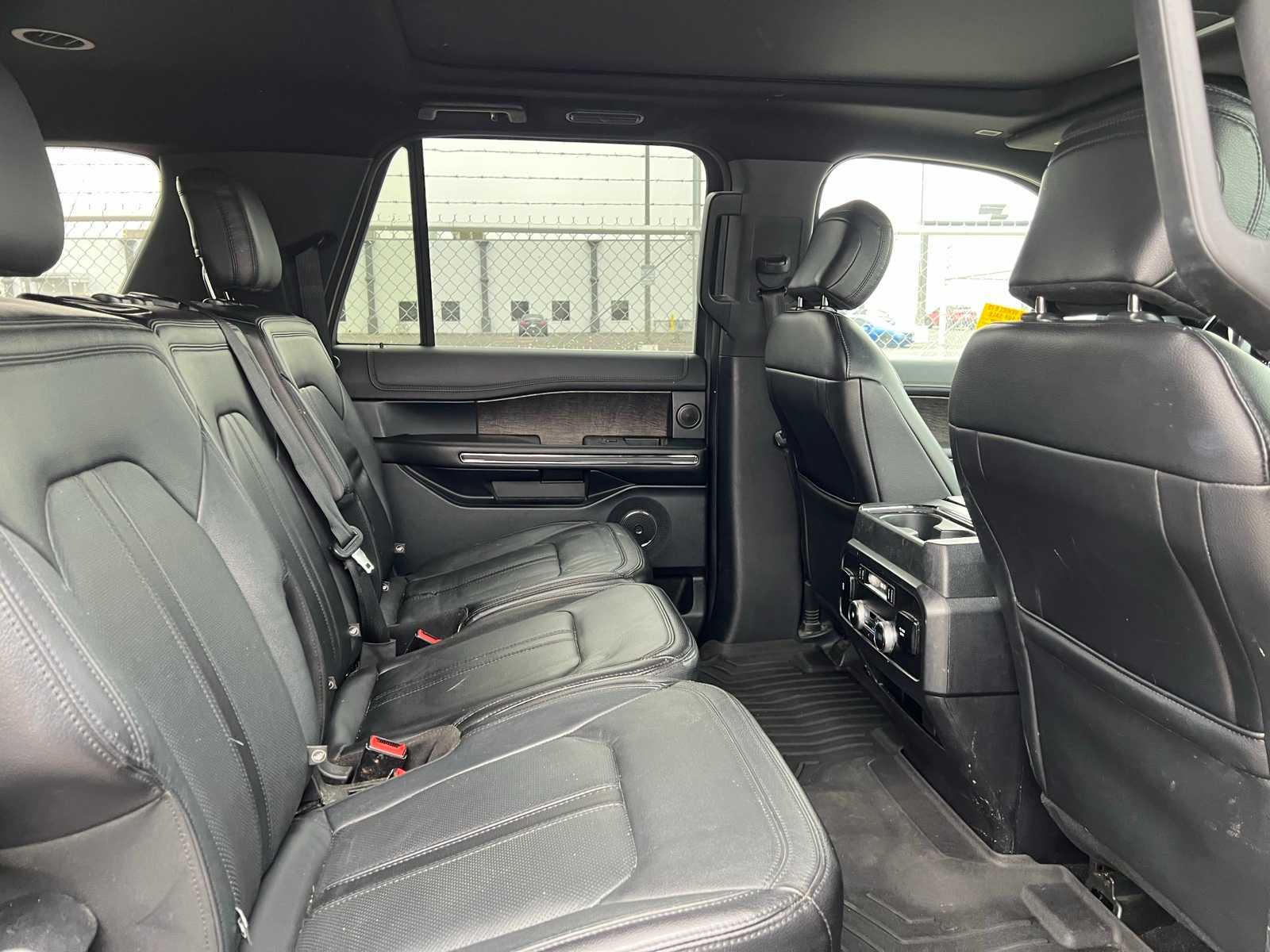 Thumbnail: 2020 Ford Expedition MAX - 23