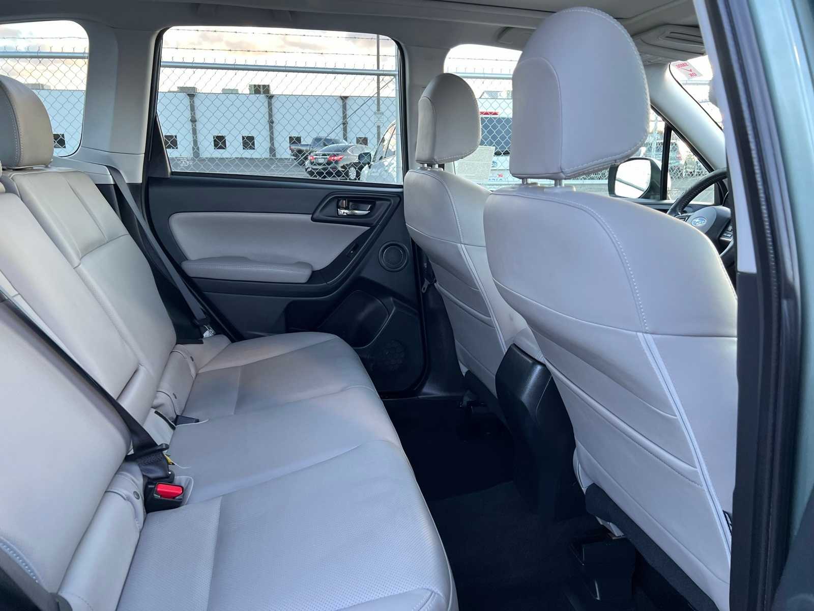 Thumbnail: 2016 Subaru Forester - 23