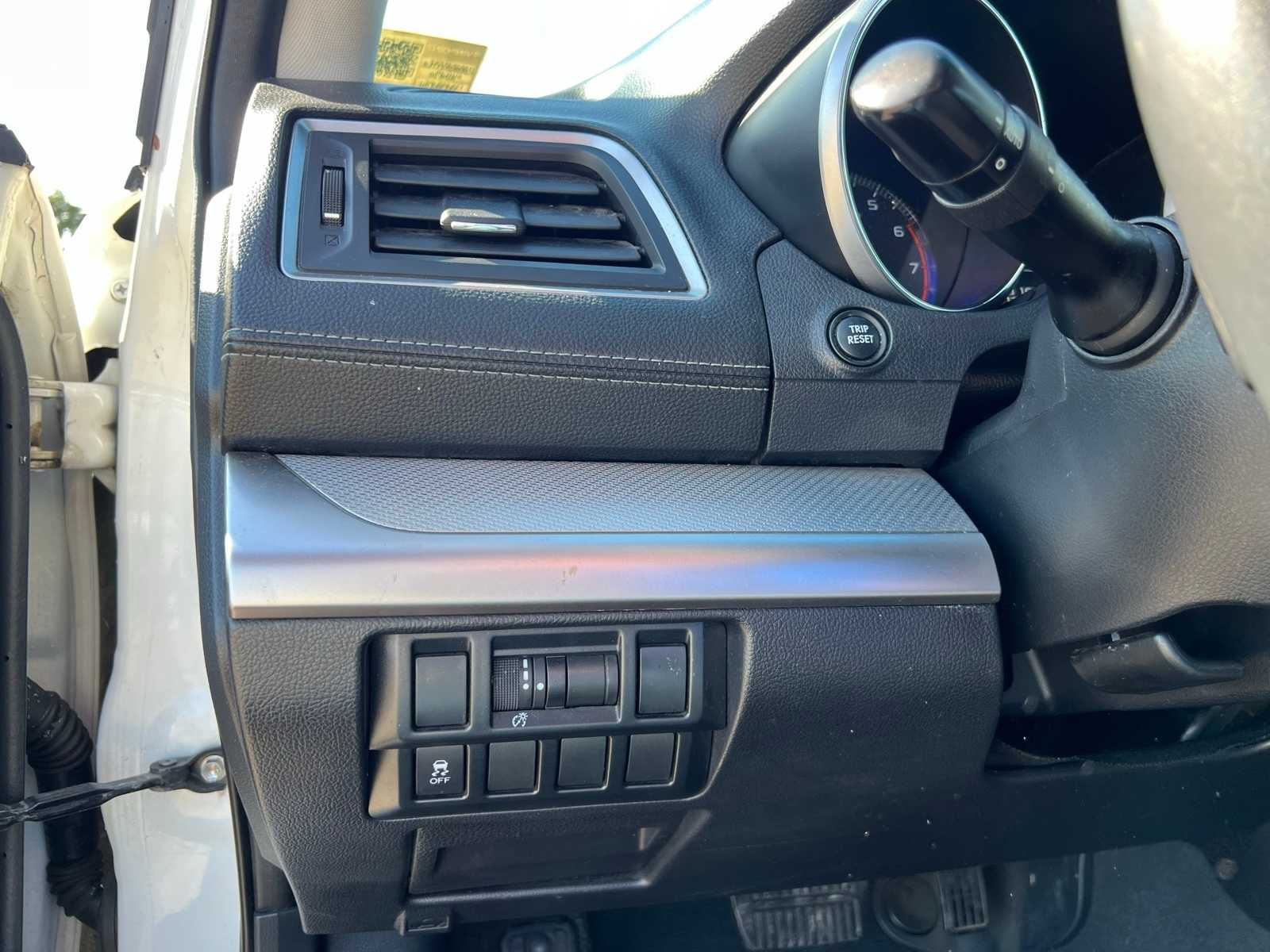 Thumbnail: 2018 Subaru Outback - 28