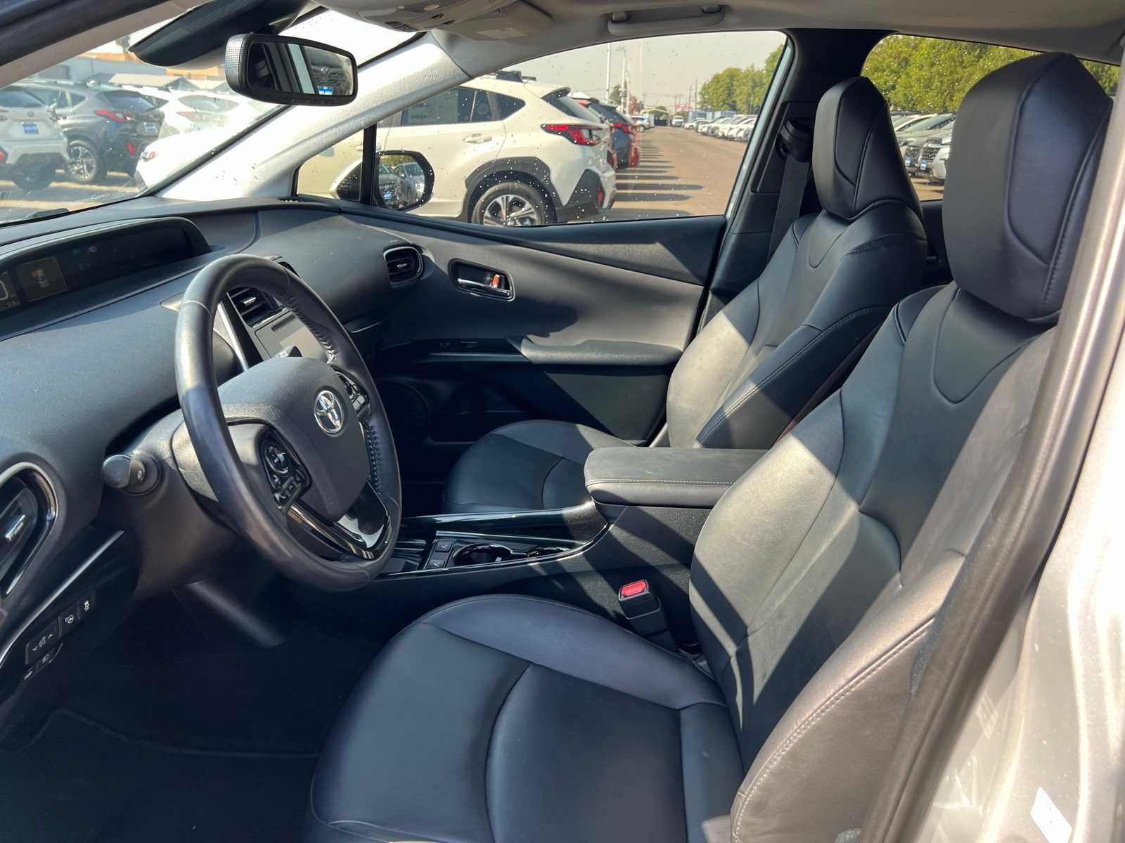 Thumbnail: 2019 Toyota Prius - 15