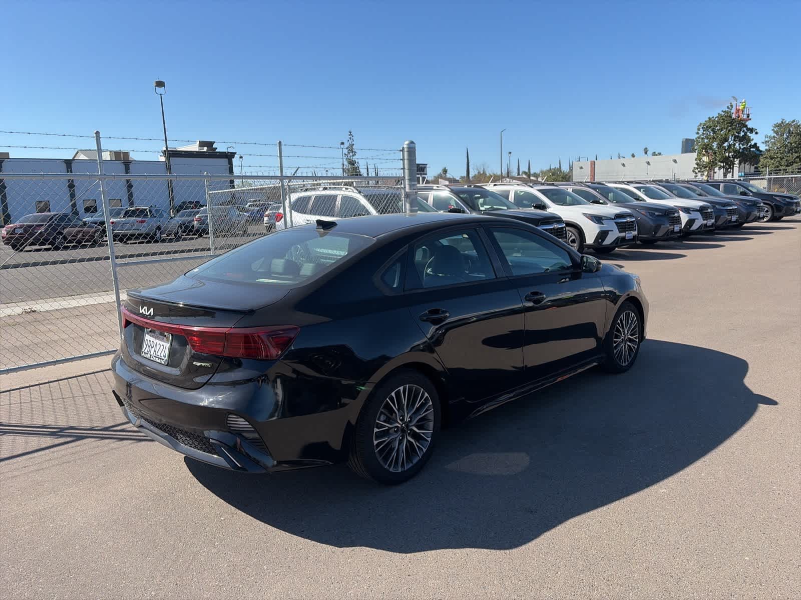 Thumbnail: 2022 Kia Forte - 11