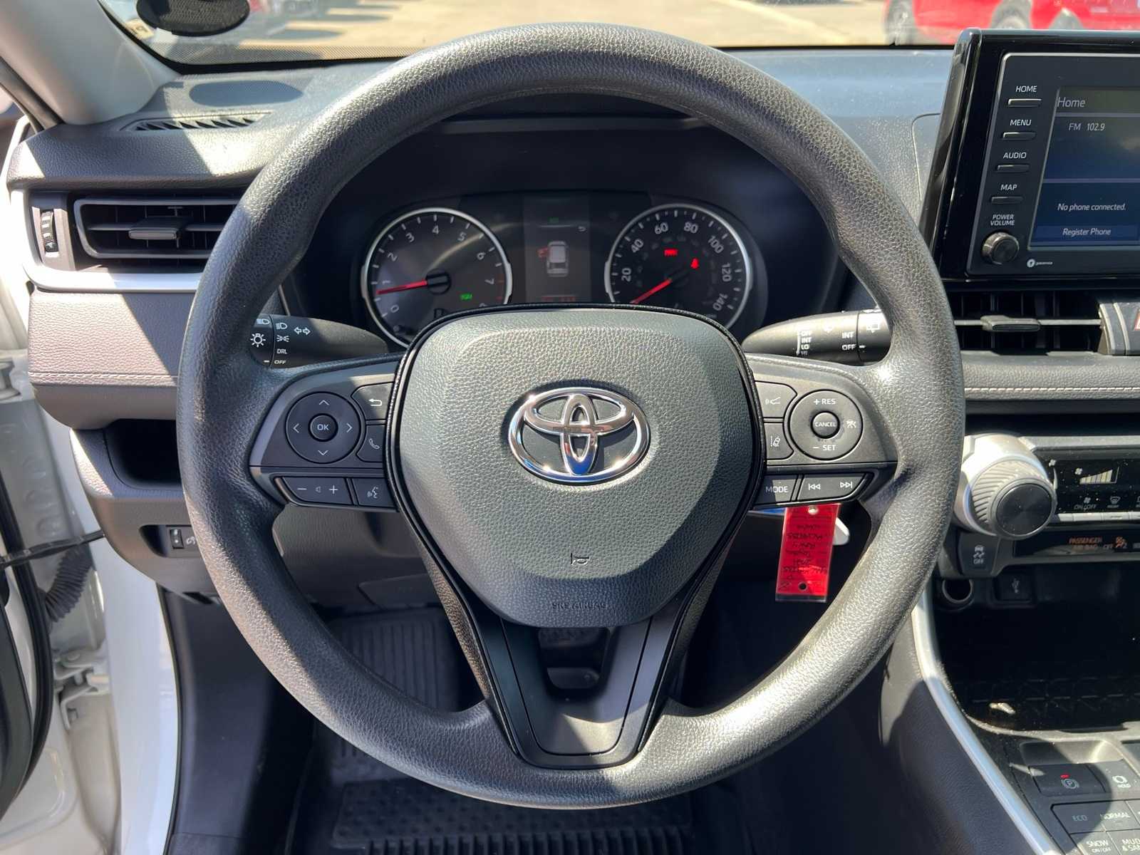 Thumbnail: 2021 Toyota RAV4 - 30
