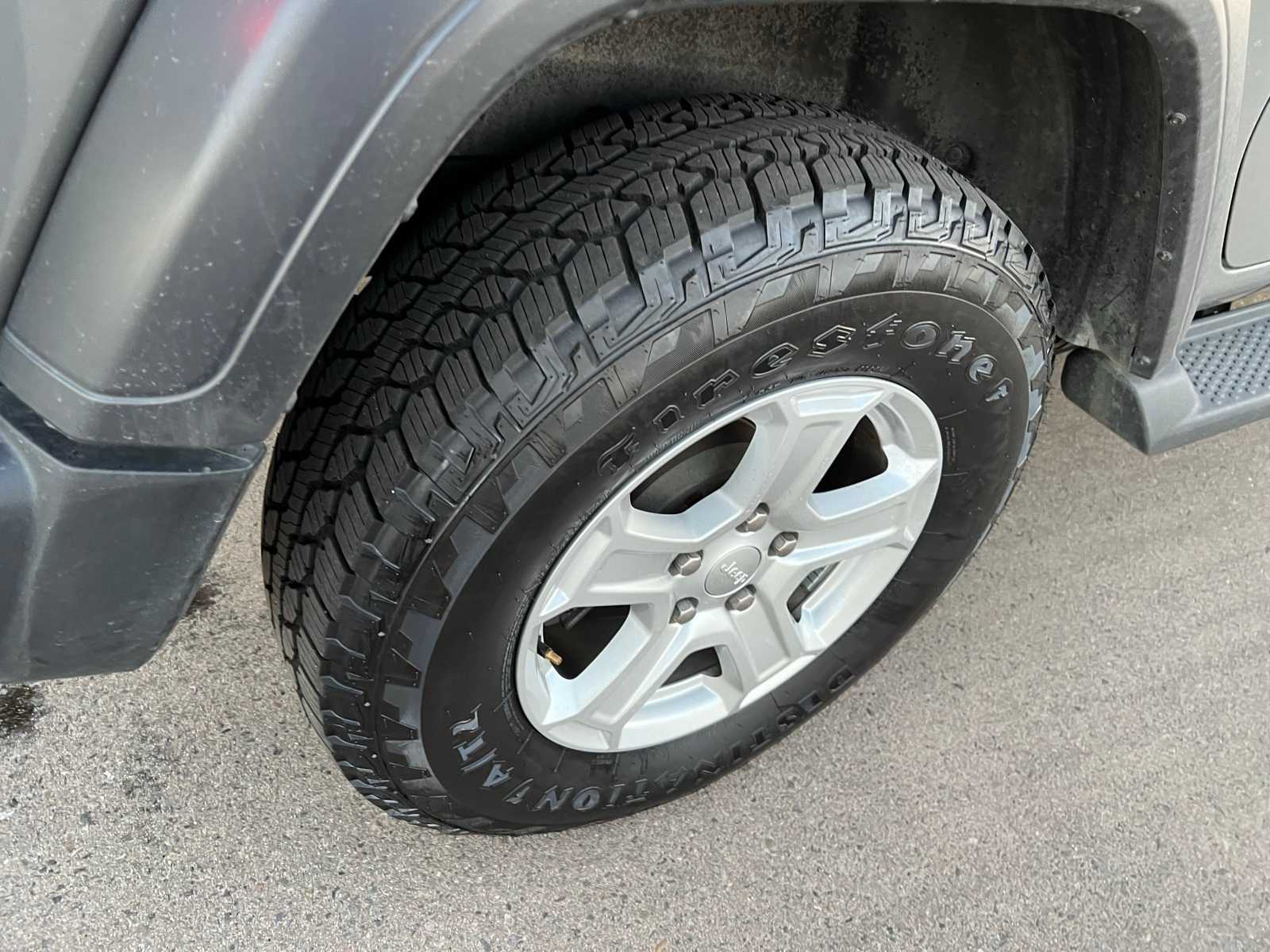 Thumbnail: 2020 Jeep Wrangler - 20