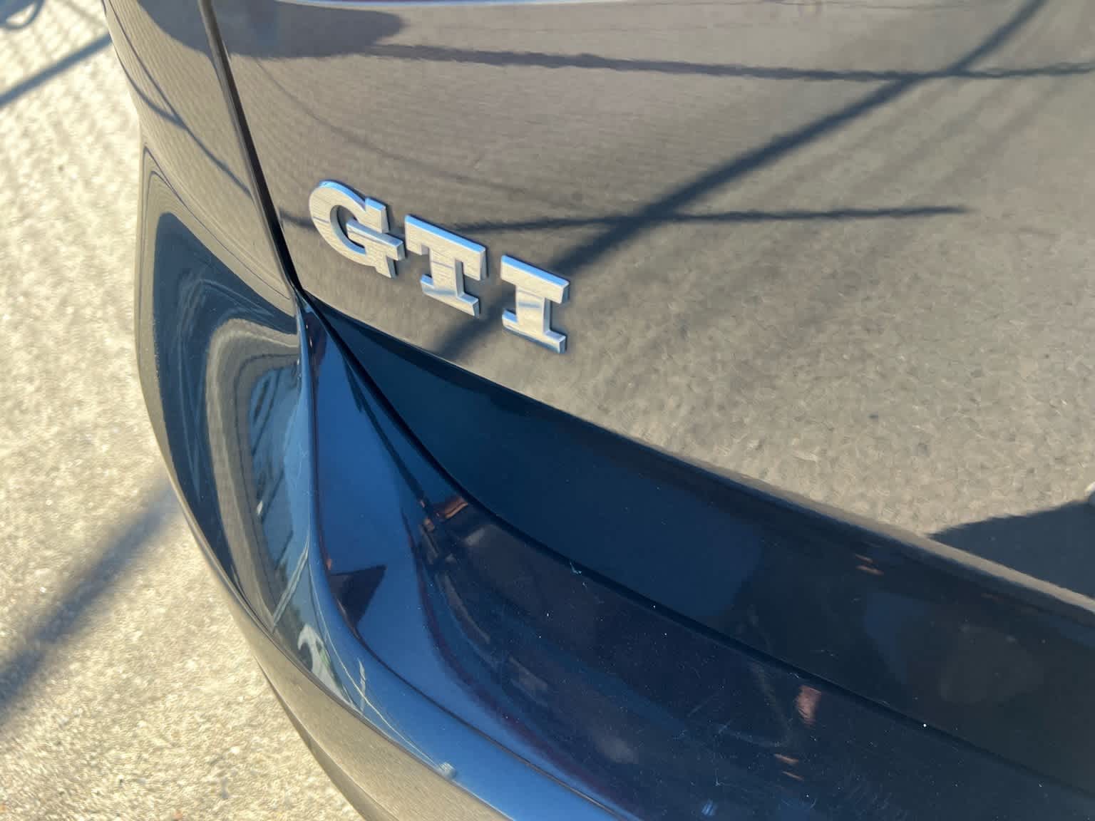 Thumbnail: 2016 Volkswagen Golf - 6