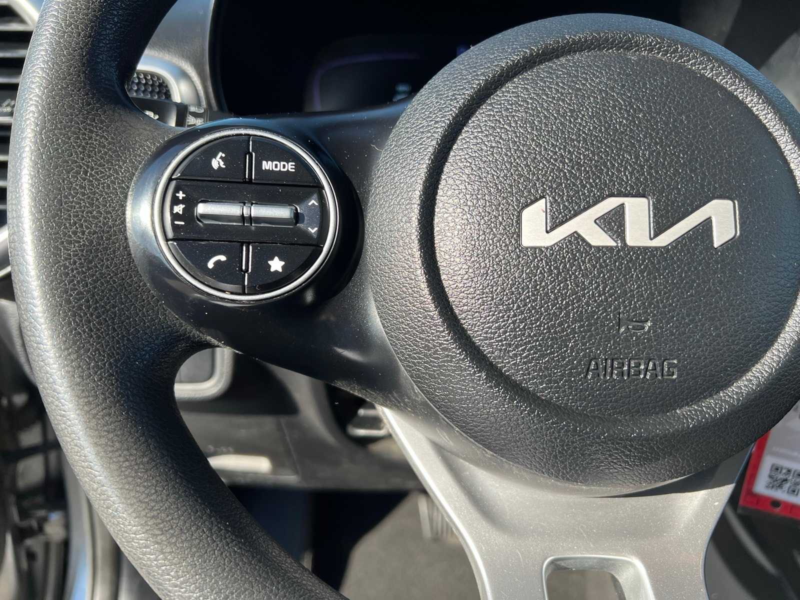 Thumbnail: 2023 Kia Soul - 34