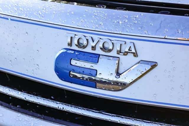 2012 Toyota RAV4 EV 11