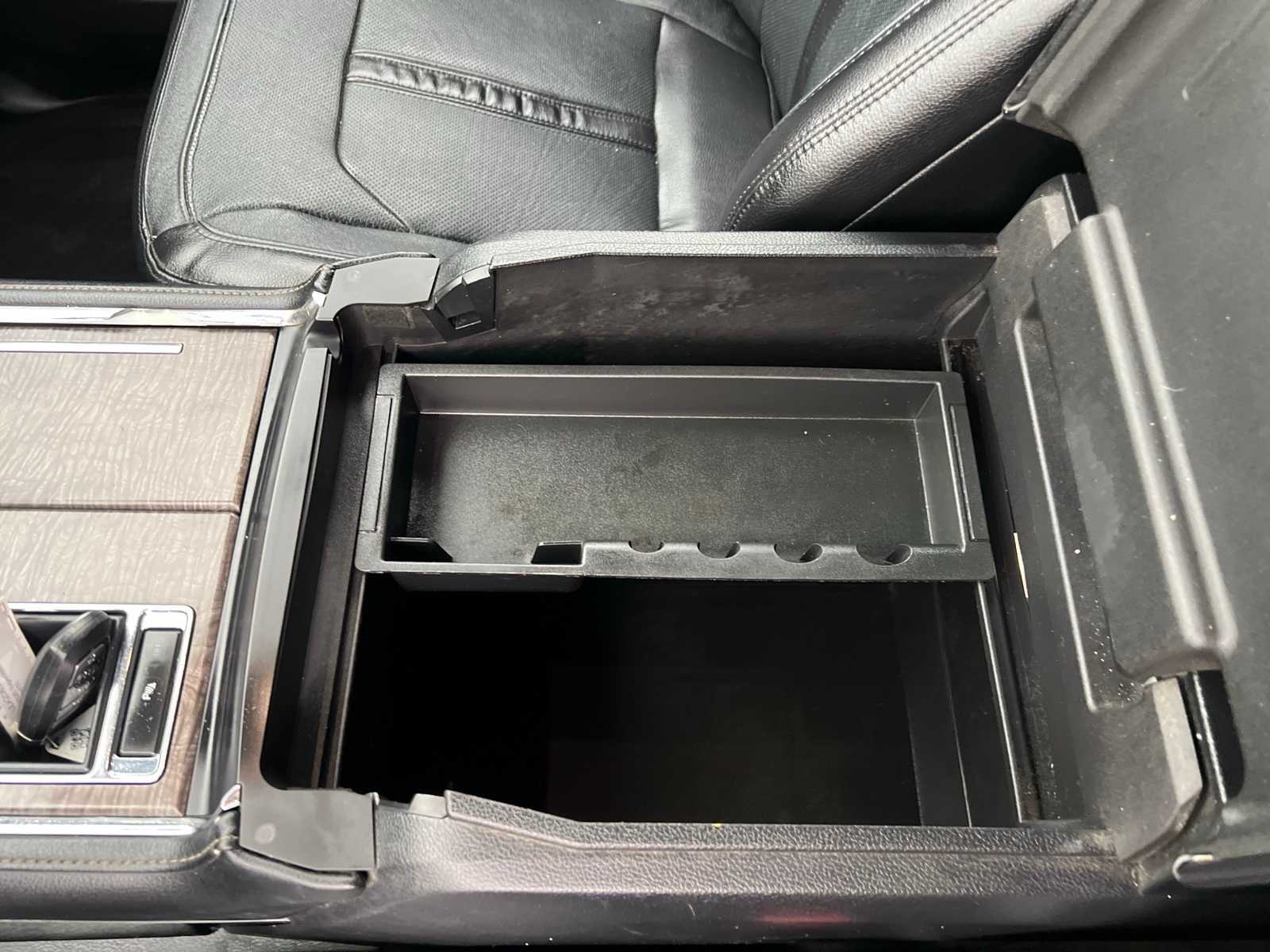 Thumbnail: 2020 Ford Expedition MAX - 42