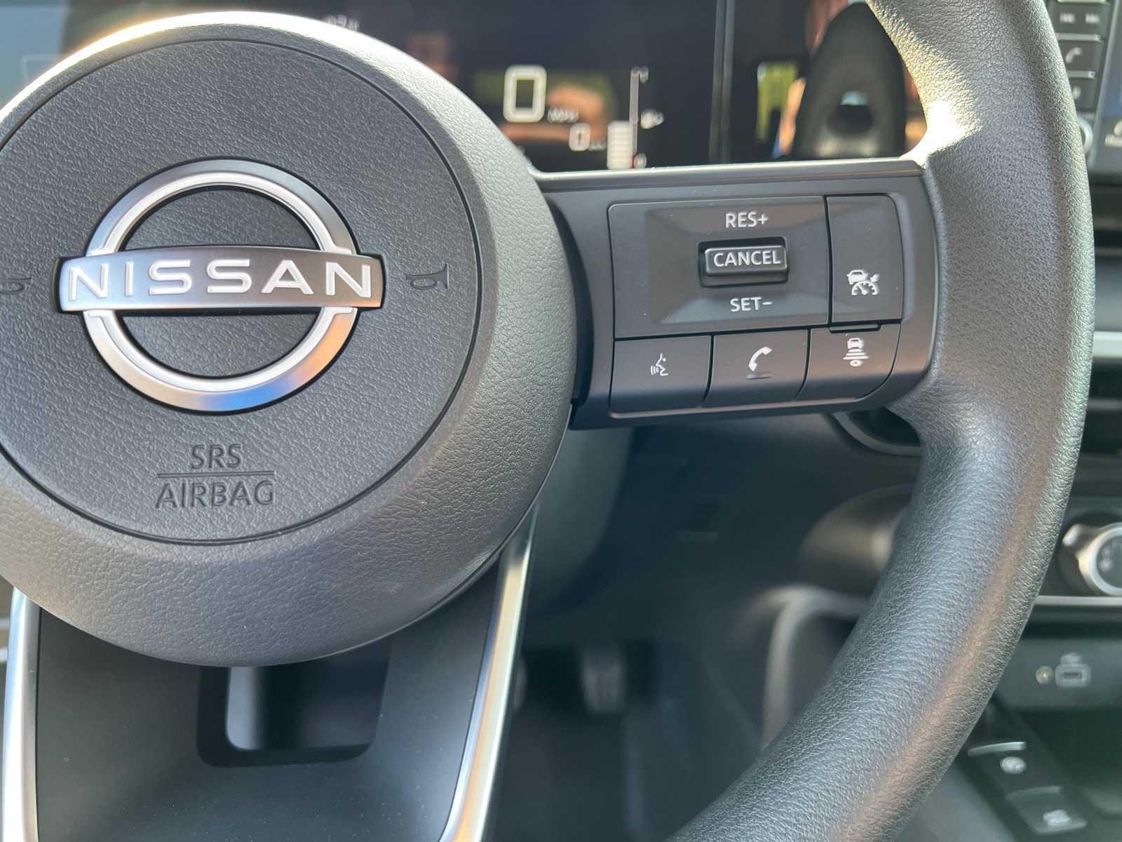 Thumbnail: 2025 Nissan Kicks - 36