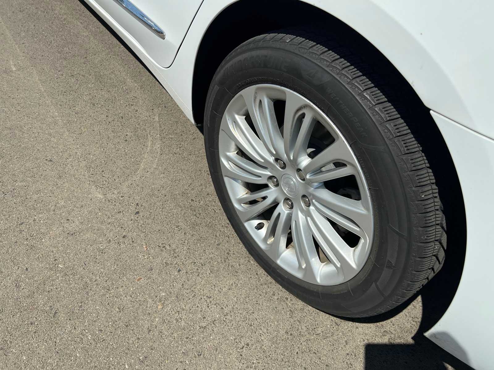 Thumbnail: 2019 Buick LaCrosse - 16