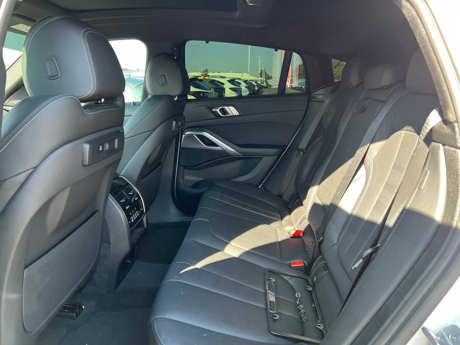 Thumbnail: 2022 BMW X6 - 19