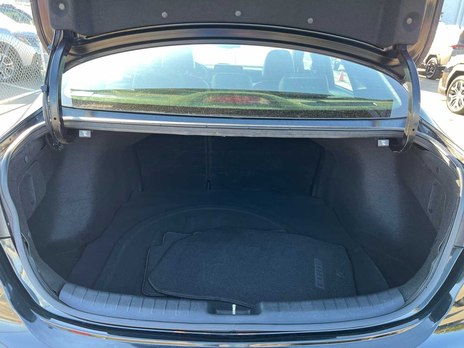 Thumbnail: 2022 Kia Forte - 8