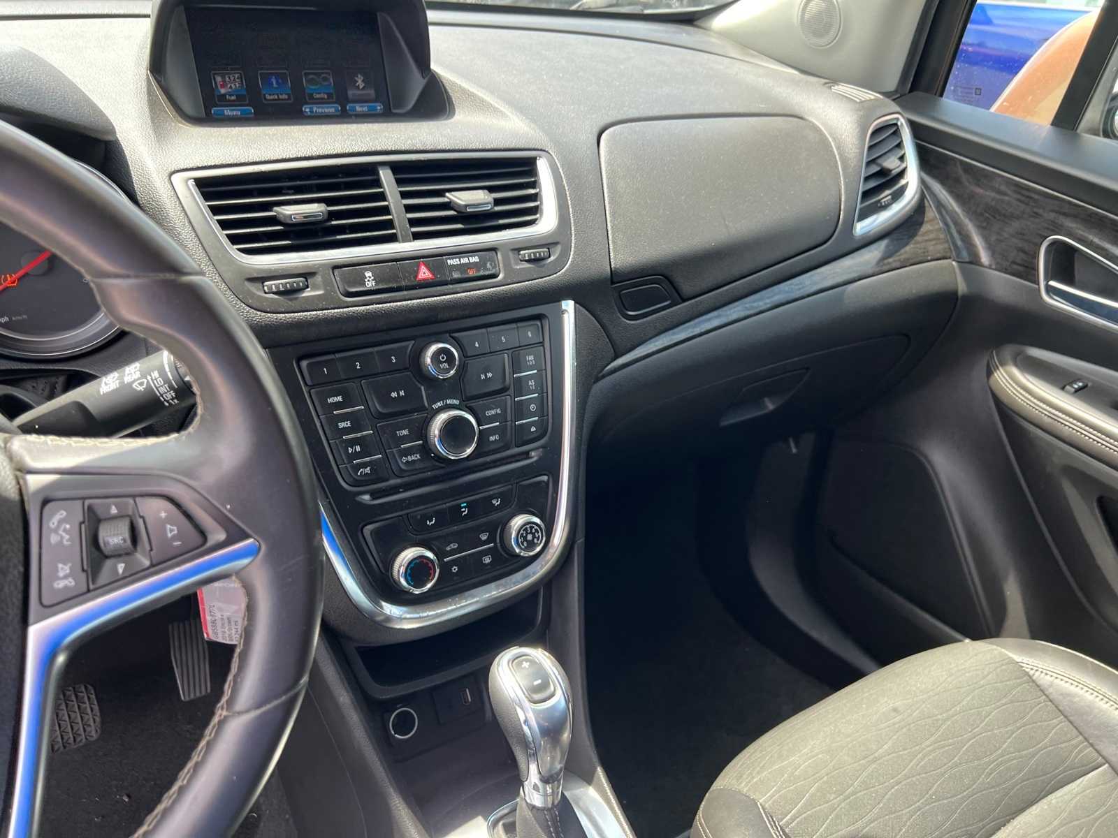 Thumbnail: 2016 Buick Encore - 32