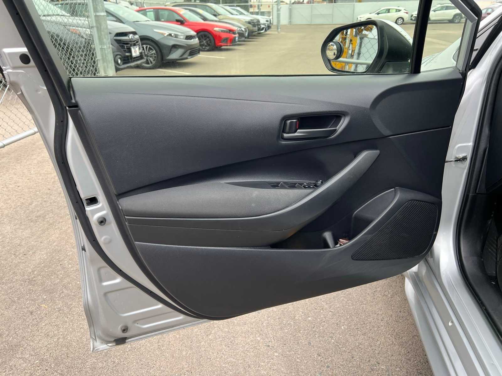 Thumbnail: 2022 Toyota Corolla - 16