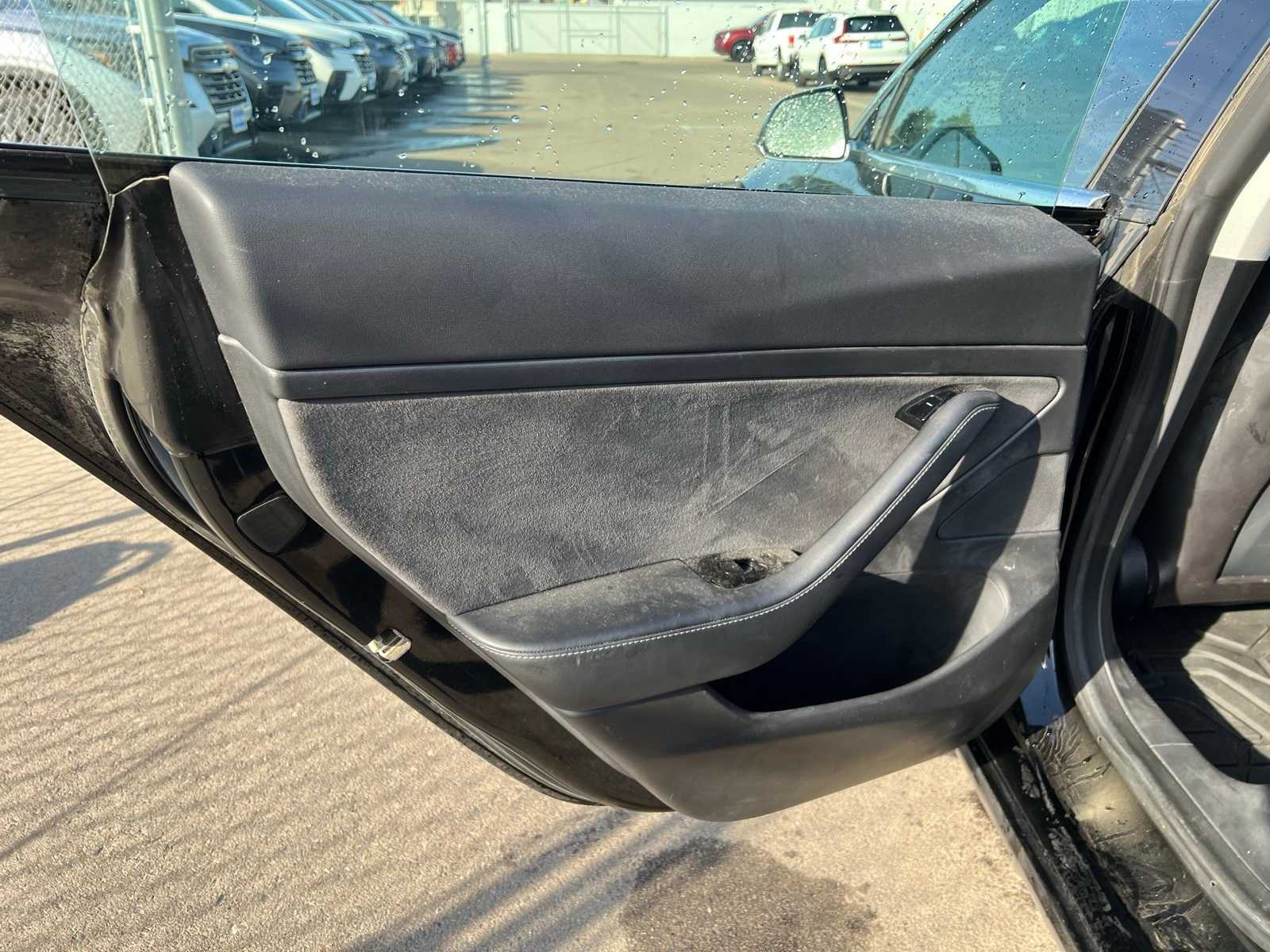 Thumbnail: 2020 Tesla Model 3 - 18