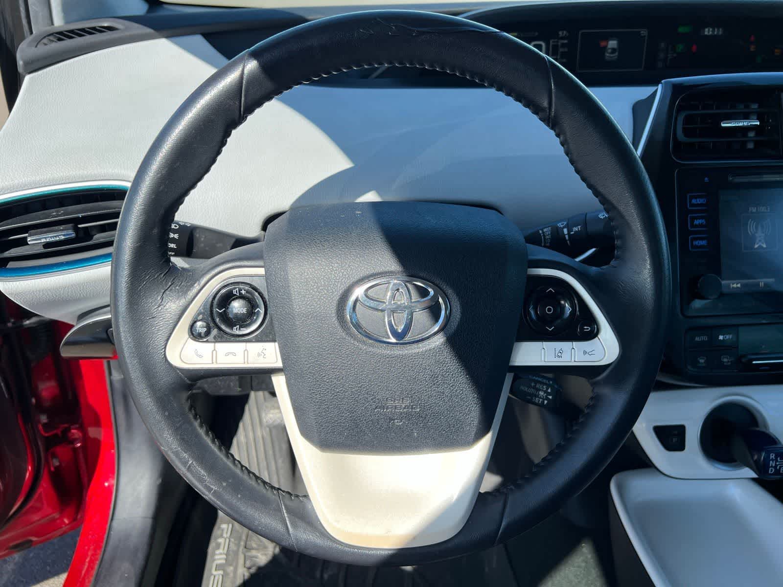 Thumbnail: 2017 Toyota Prius Prime - 29