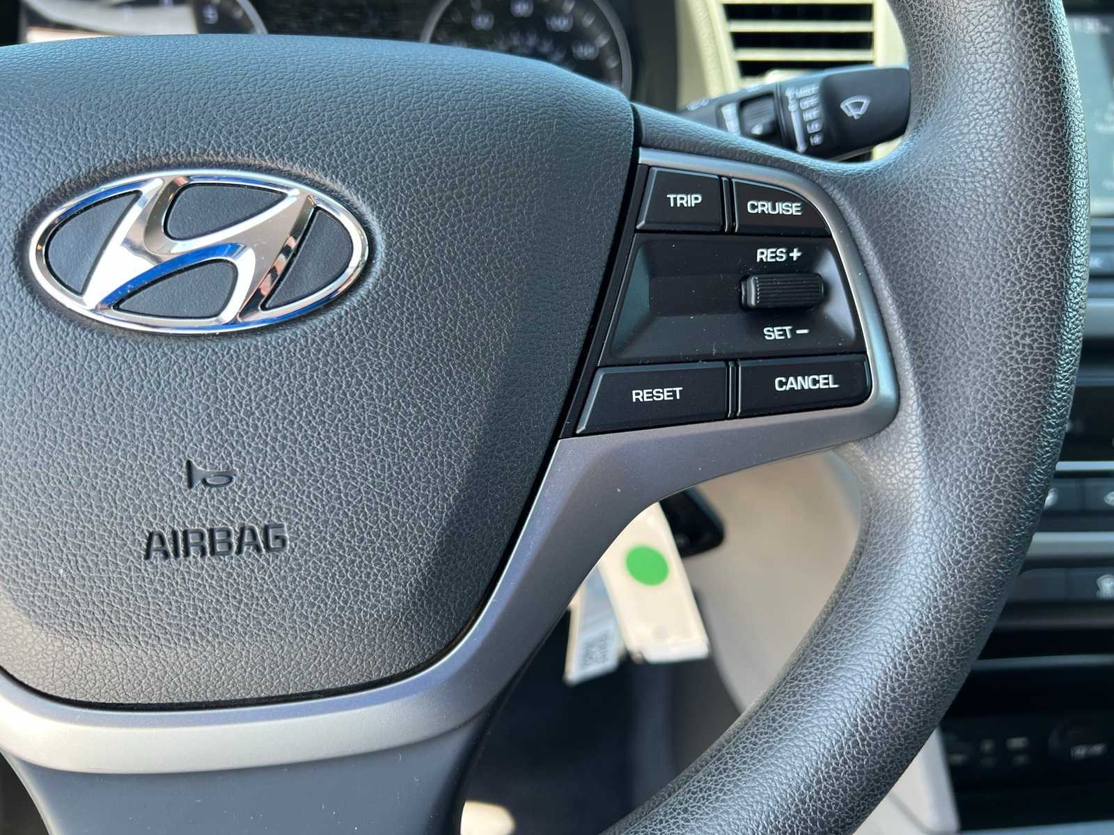Thumbnail: 2017 Hyundai Elantra - 35