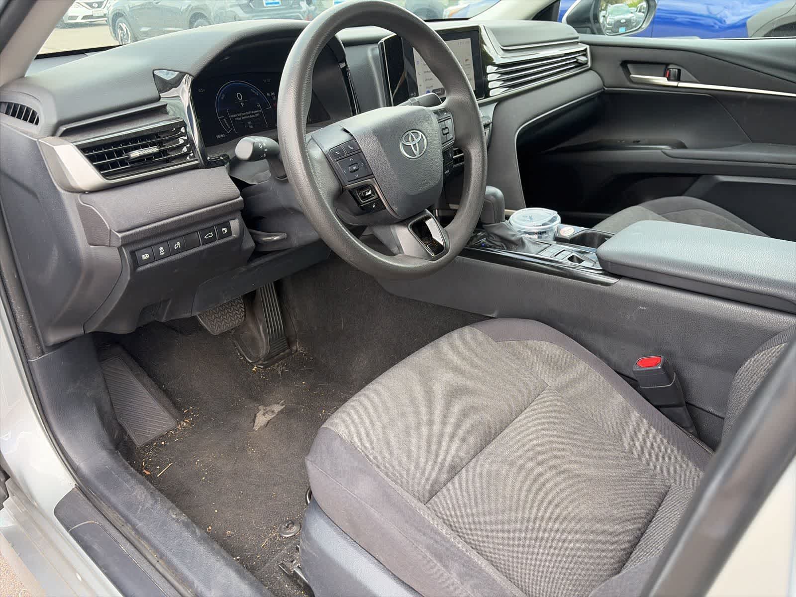 Thumbnail: 2025 Toyota Camry - 24