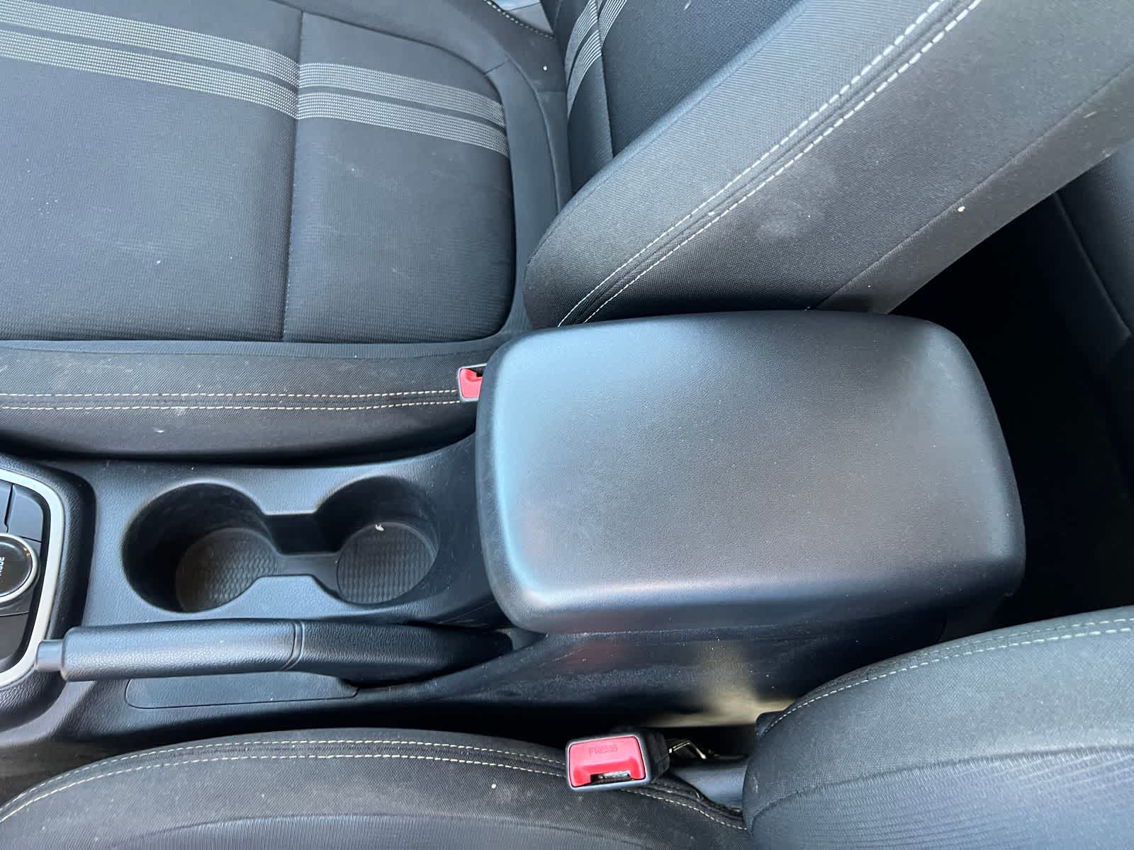 Thumbnail: 2023 Hyundai Venue - 38