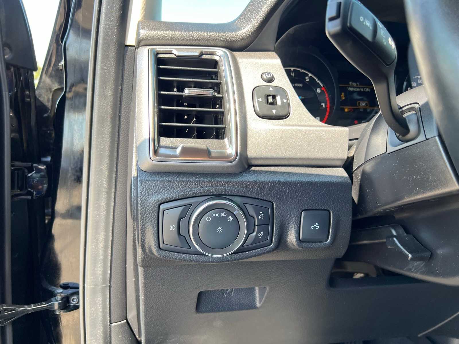 Thumbnail: 2021 Ford Ranger - 32