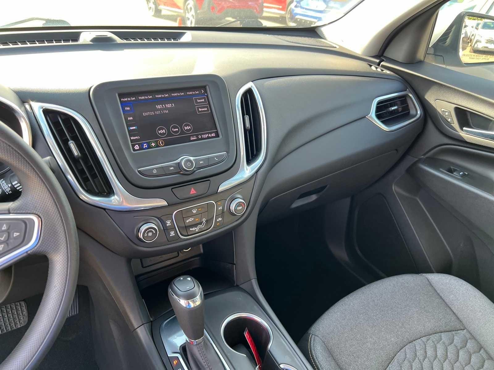 Thumbnail: 2020 Chevrolet Equinox - 38